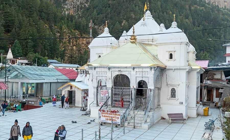 Best-Time-to-Visit-Gangotri